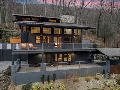1585 Eagles Nest Rd Waynesville, NC 28786