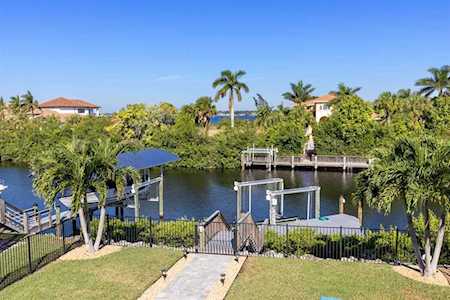 4401 5th Ave NE Bradenton, FL 34208