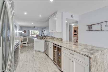 781 Wiggins Lake Dr #104 Naples, FL 34110