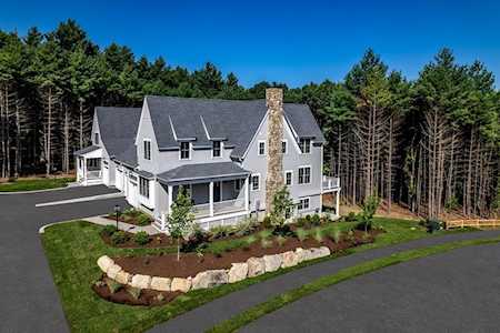 53 Wolcott Woods Lane #53 Milton, MA 02186