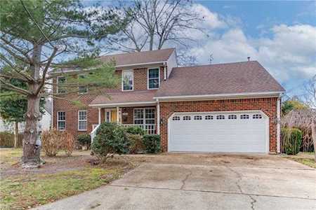 9385 Pine Tree Rd Norfolk, VA 23503