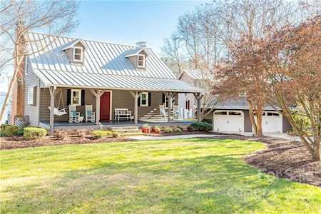 8855 Dog Leg Rd Sherrills Ford, NC 28673