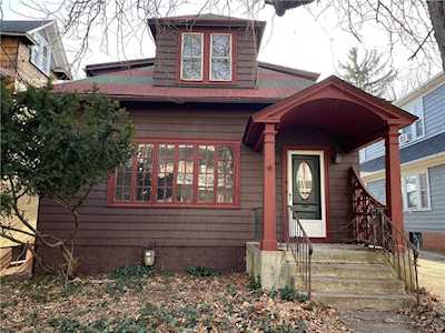 19 Sargent Ave Providence, RI 02906