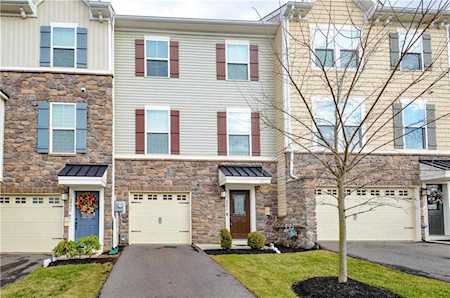 2288 Cook Dr Easton, PA 18045