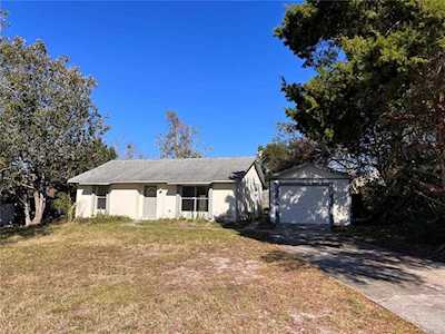 1466 Catalina Blvd Deltona, FL 32725