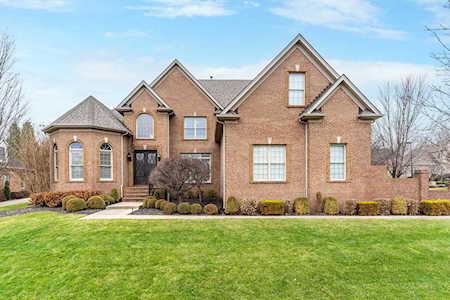2204 Savannah Ln Lexington, KY 40513