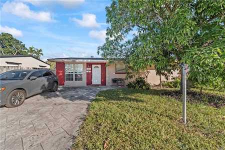 7331 Johnson St Hollywood, FL 33024