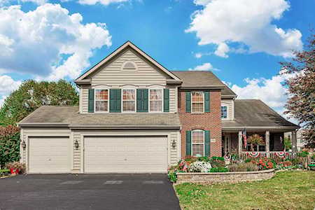 1916 Pinnacle Club Drive Grove City, OH 43123
