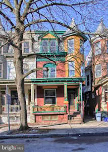 2038 Green St Harrisburg, PA 17102