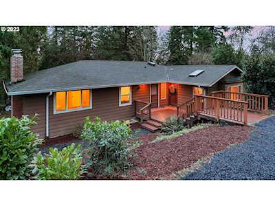 660 SW Maplecrest DR Portland, OR 97219