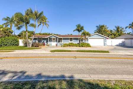 7012 7th Avenue Blvd NW Bradenton, FL 34209