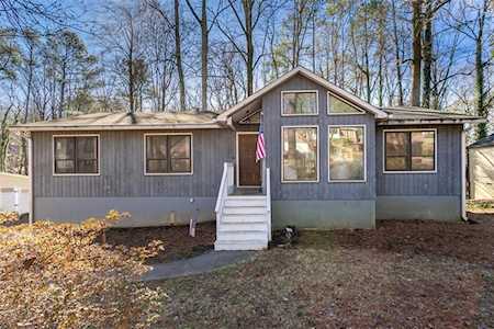 1692 Hillside Street Marietta, GA 30066