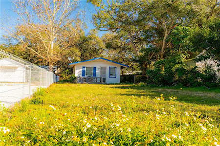 714 N Disston Ave Tarpon Springs, FL 34689