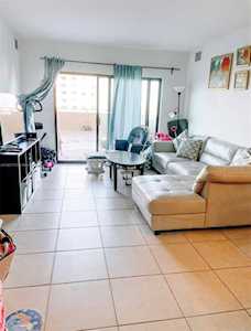 4242 NW 2nd St #614 Miami, FL 33126