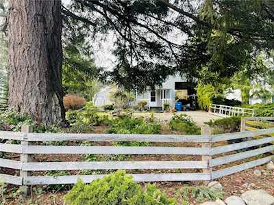 8921 Pepperidge Ln SE Yelm, WA 98597