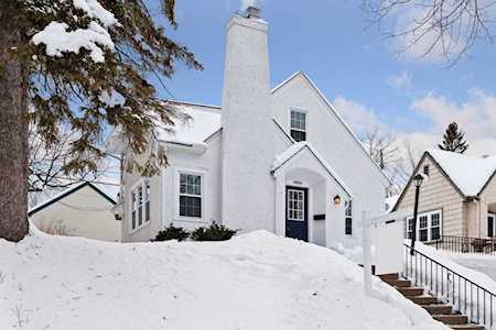 4608 Chowen Avenue S Minneapolis, MN 55410