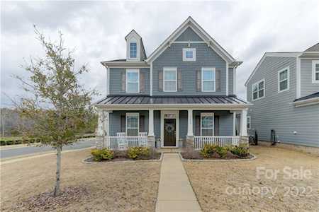 5053 Waterloo Dr Tega Cay, SC 29708
