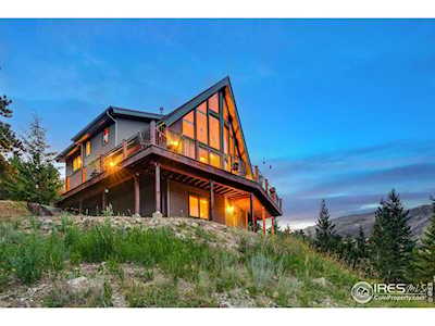 1200 Bulwark Ridge Dr Glen Haven, CO 80532