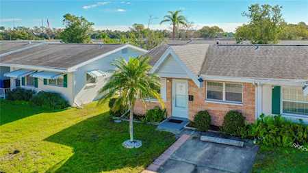 5116 Iris Dr N Pinellas Park, FL 33782
