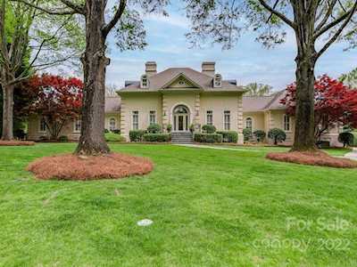 3516 Kingsmeade Ct Charlotte, NC 28226