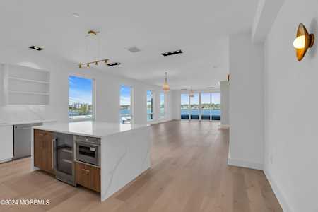4 Boat Club Ct #PH 3A Red Bank, NJ 07701