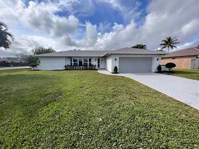 11803 Hemlock Street Palm Beach Gardens, FL 33410