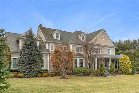 44 Forest Lake Drive West Harrison, NY 10604