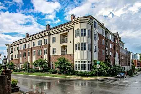 4120 Ridgefield Dr #418 Nashville, TN 37205