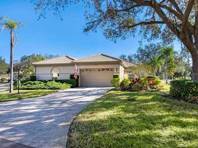 3400 Hadfield Greene #15 Sarasota, FL 34235