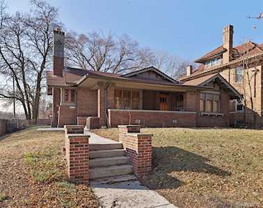 441 E Grand Blvd Detroit, MI 48207