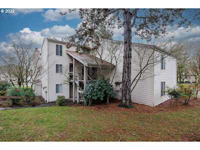 10354 SW Trapper TER Beaverton, OR 97008