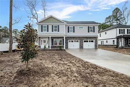 1300 Fulton Ln Chesapeake, VA 23320