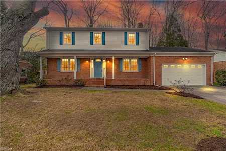 6051 Clear Springs Rd Virginia Beach, VA 23464