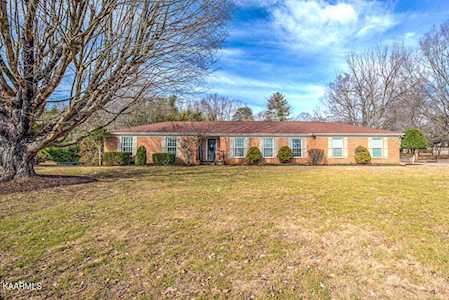11737 Georgetowne Dr Knoxville, TN 37934