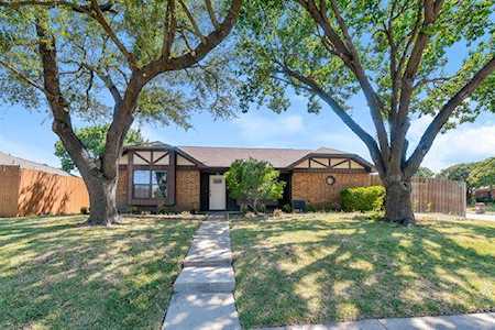 220 Apollo Road Garland, TX 75040