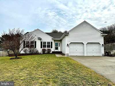 744 Cherry Blossom Rd Williamstown, NJ 08094