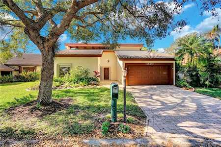 1530 Riverwood Ln Coral Springs, FL 33071