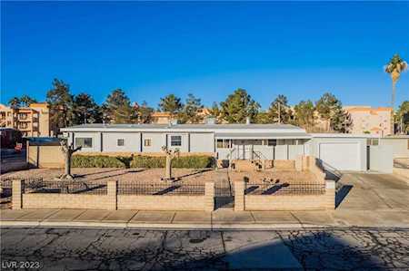 3633 Montego Dr Las Vegas, NV 89121