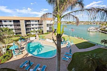 2900 N Gulf Shore Blvd #415 Naples, FL 34103