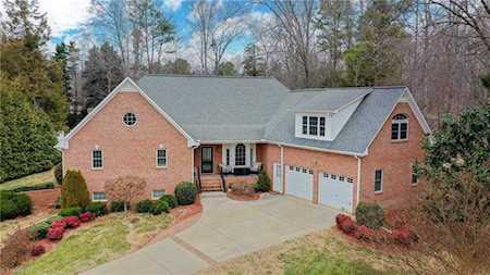 147 Brookdale Drive Advance, NC 27006