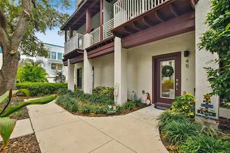 946 Highland Ave #45 Dunedin, FL 34698