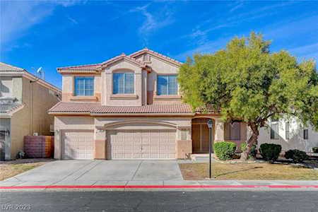 7557 Splashing Rock Dr Las Vegas, NV 89131