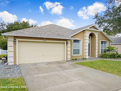 4945 Rosewood Lane Melbourne, FL 32940
