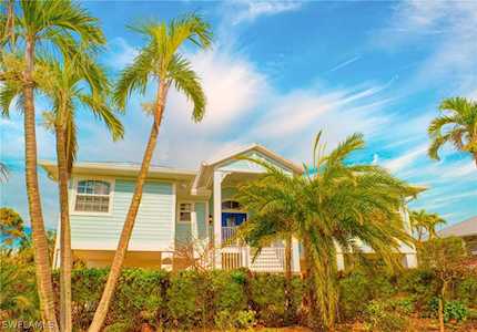 1442 Sand Castle Rd Sanibel, FL 33957