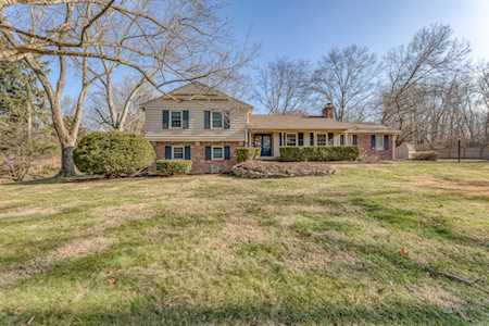 3821 Cranbrook Dr Indianapolis, IN 46240