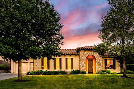 101 Cresta Court Lincoln, CA 95648