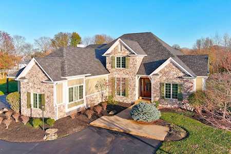 90 Clifden Pond Rd Zionsville, IN 46077