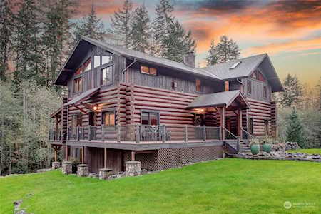 19814 61st Ave SE Snohomish, WA 98296