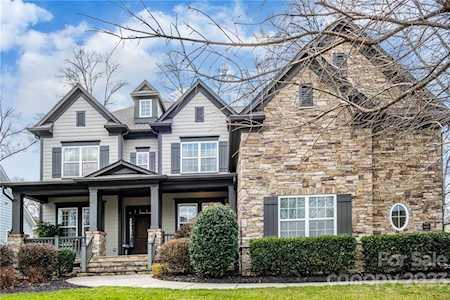 14427 Old Vermillion Dr Huntersville, NC 28078