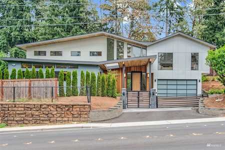 4160 150th Ave SE Bellevue, WA 98006